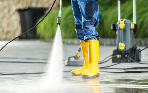 Best Commercial Pressure Washing  in Southport, IN